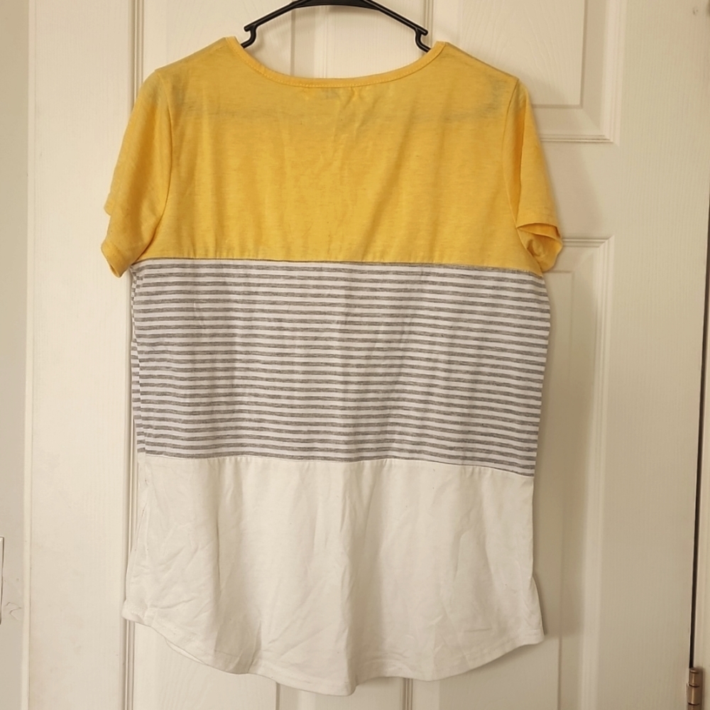 Womens Spring Tshirt - Picture 3 of 3